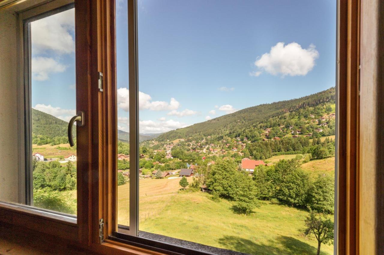 La Vallee De Вантрон Экстерьер фото